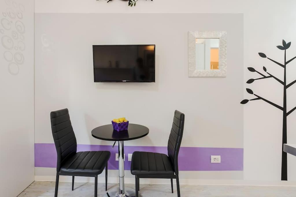 ℒovely&ℰlegant Studio next to Duomo/Missori Milano Esterno foto