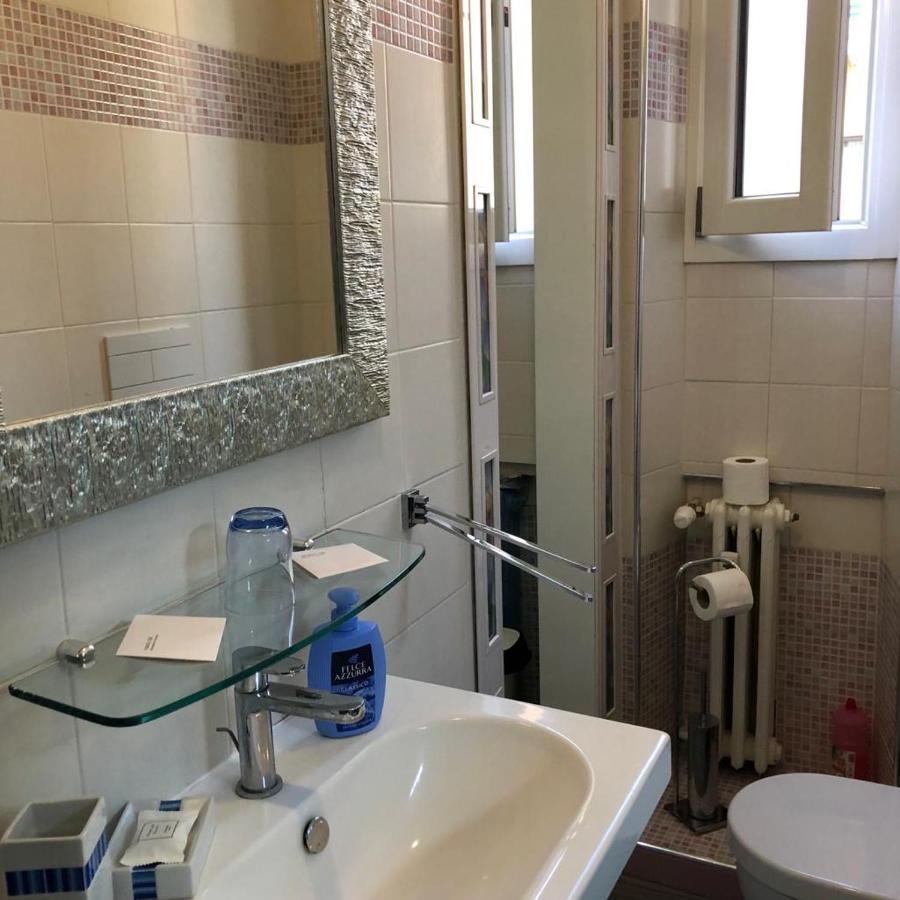 ℒovely&ℰlegant Studio next to Duomo/Missori Milano Esterno foto