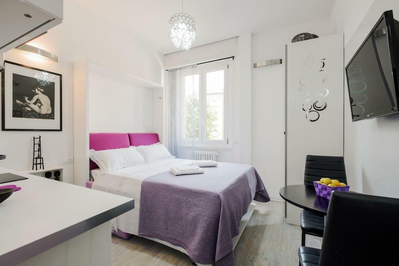 ℒovely&ℰlegant Studio next to Duomo/Missori Milano Esterno foto