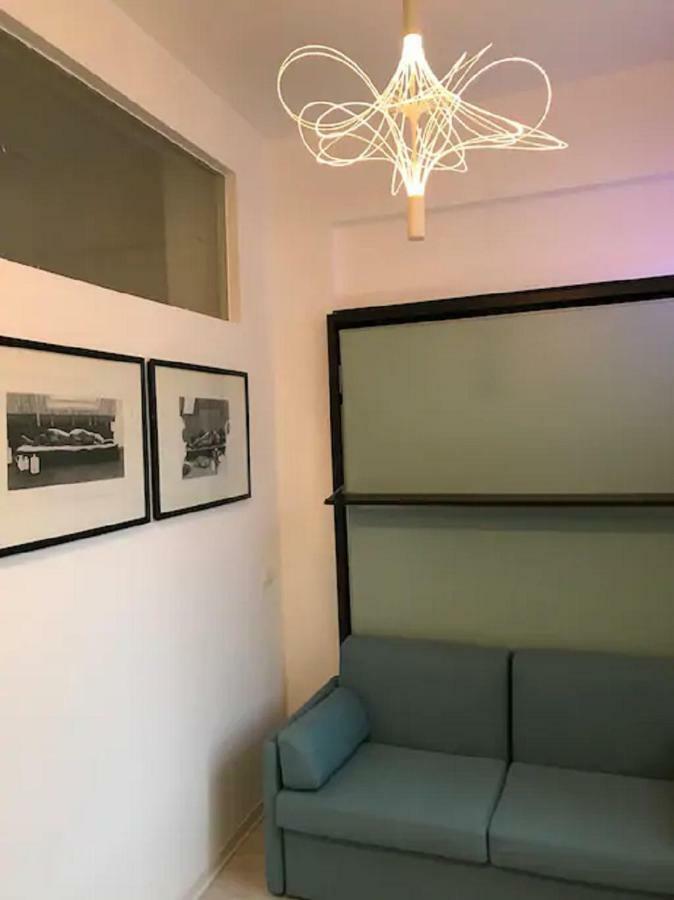 ℒovely&ℰlegant Studio next to Duomo/Missori Milano Esterno foto