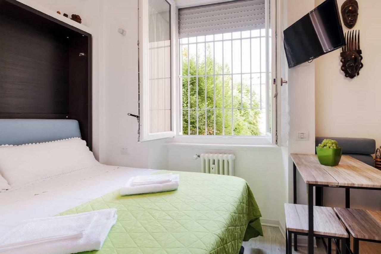 ℒovely&ℰlegant Studio next to Duomo/Missori Milano Esterno foto